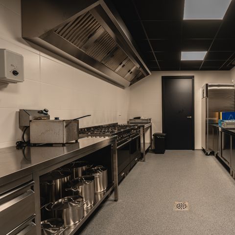 HOUSE 36 people - Group accommodation Stable + 5 comfortable homes (36 people)