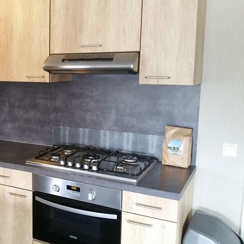 LODGE 16 people - Group accommodation group lodge + 4 four-person lodges (16 people)