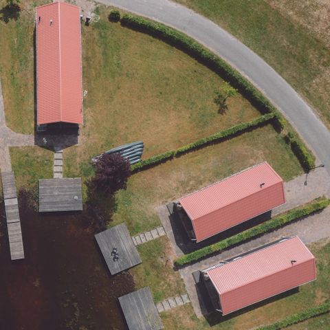 LODGE 16 people - Group accommodation group lodge + 4 four-person lodges (16 people)