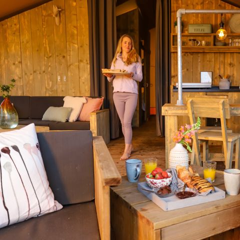 Tent 6 persons - Comfortable Glamping