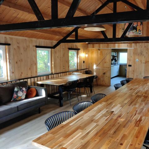 HOUSE 18 people - Group accommodation Large Log Cabin + 3 fishermen's cottages (18 people)