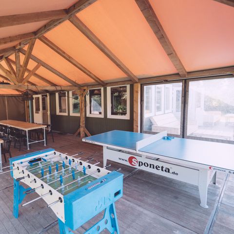 HOUSE 24 people - Group accommodation Strandhuis + 4 holiday homes (24 people)