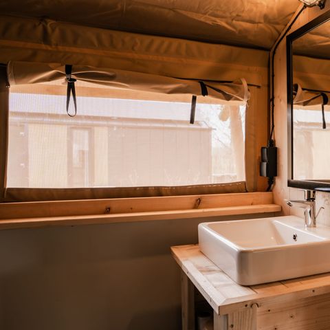 Canvas and wooden tent 2 persons - Glamping tent