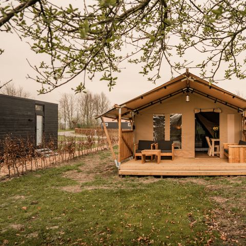 Canvas and wooden tent 2 persons - Glamping tent