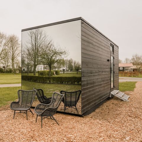 Tiny house 2 persons - With mirror facade