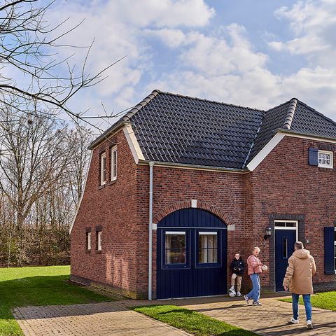Group accommodation 13 persons - Luxury