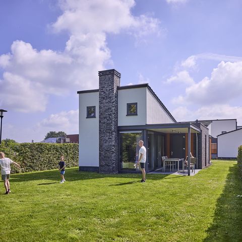 BUNGALOW 4 people
