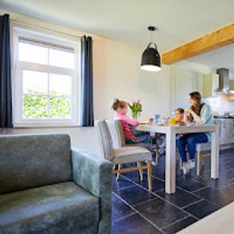 HOUSE 6 people - VIP