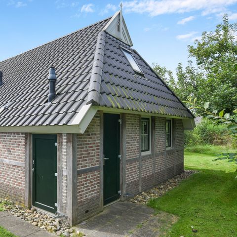 Bungalow 8 persons - 8C