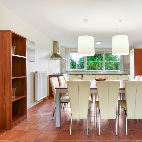 HOUSE 12 people - 12BT