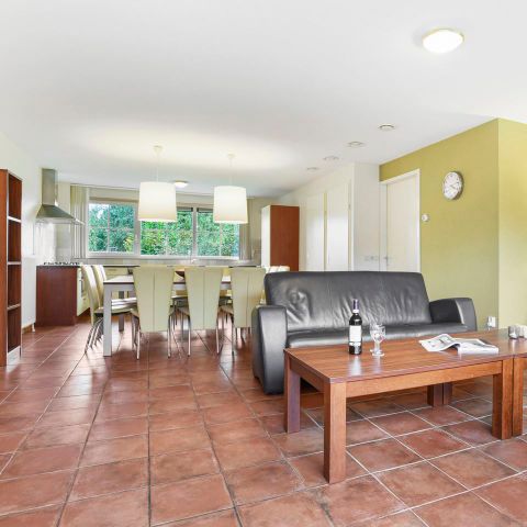 HOUSE 12 people - 12BT