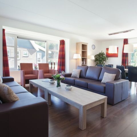 HOUSE 8 people - 8EL2