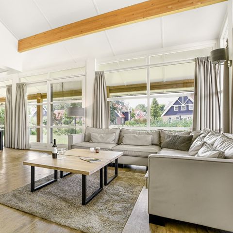 HOUSE 10 people - 10FL2