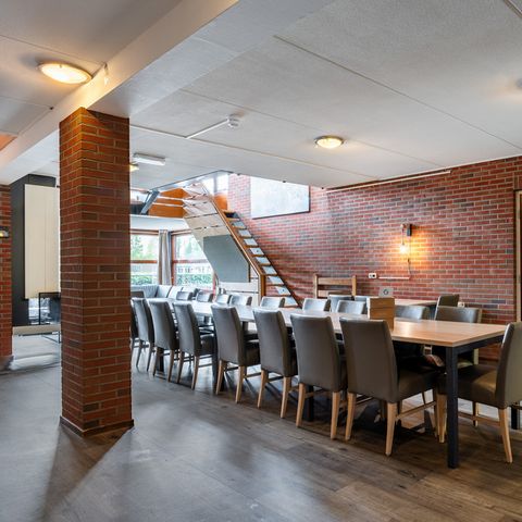 HOUSE 36 people - 3Meander