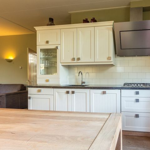 HOUSE 12 people - Foresters