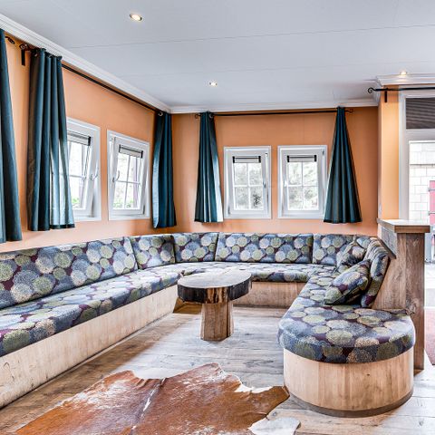 Group accommodation 18 persons - Eeserburcht