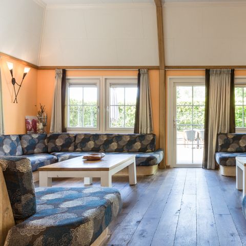 Group accommodation 28 persons - 2Castle