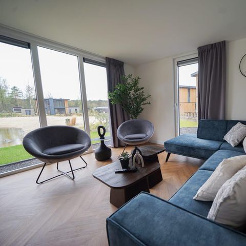 Group accommodation 10 persons - Cube Magnifique