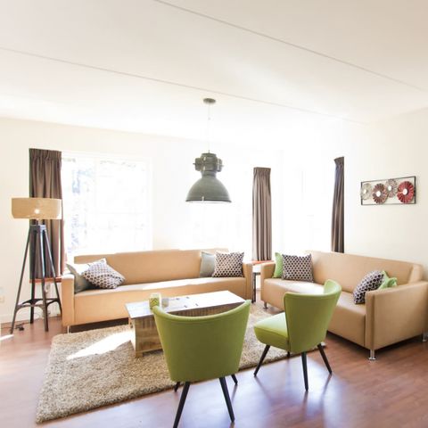 Group accommodation 18 persons - Luxury family villa