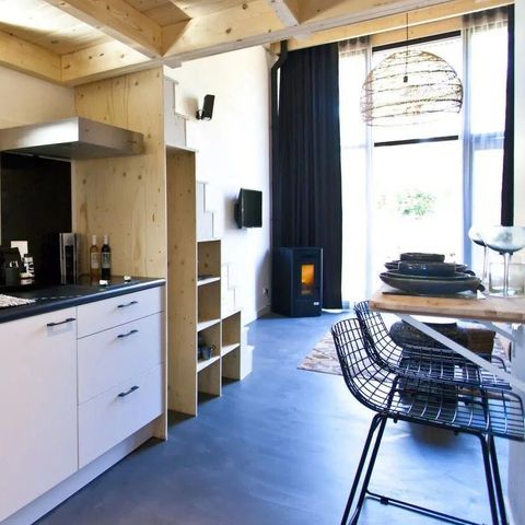 UNUSUAL ACCOMMODATION 2 people
