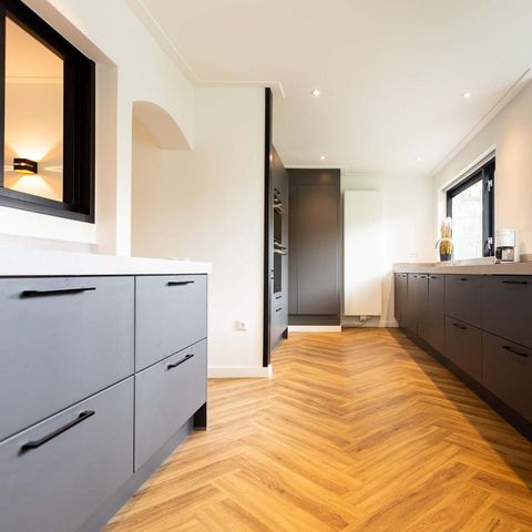 HOUSE 14 people - Wellness (hot tub)