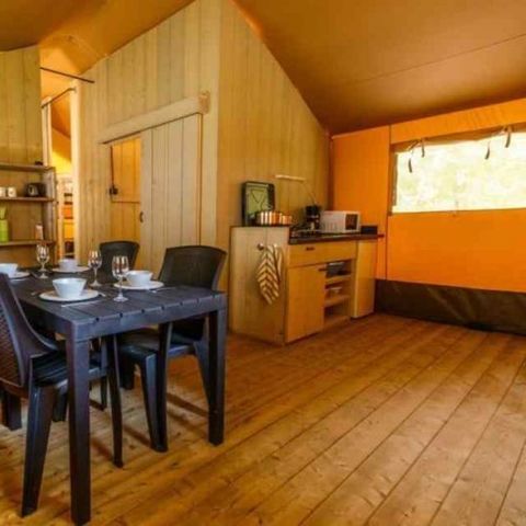 Canvas and wooden tent 4 persons