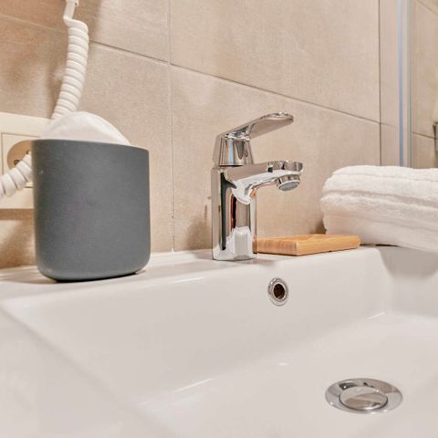APARTMENT 4 people - Comfort | 2 Bedrooms | Balcony - City view