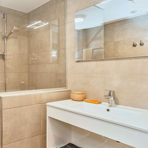 Group apartment 10 persons - Unique penthouse with sea view