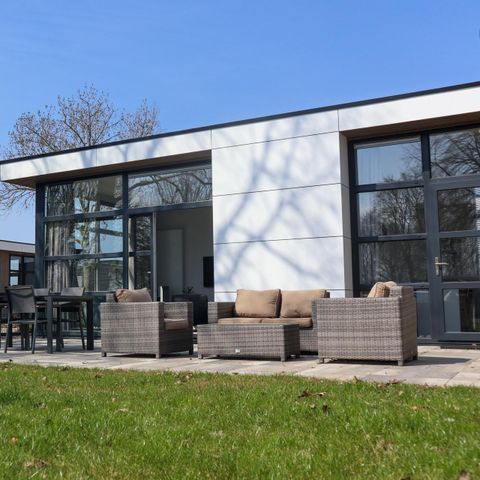 Bungalow 4 persons - L-cube
