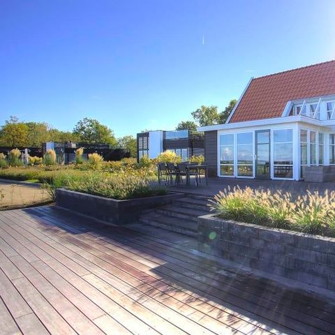 BUNGALOW 6 people - Premium Villa Waterfront 6