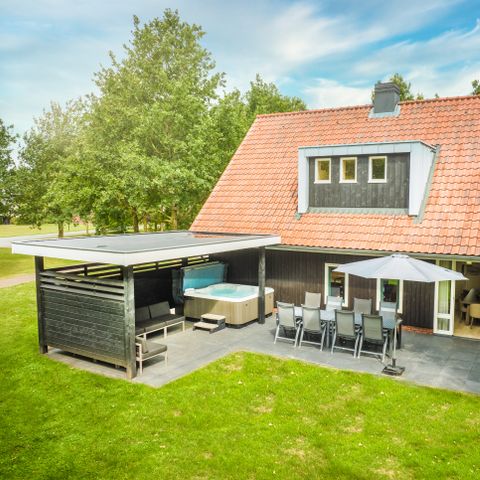 HOUSE 8 people - Wellness farm 8LW