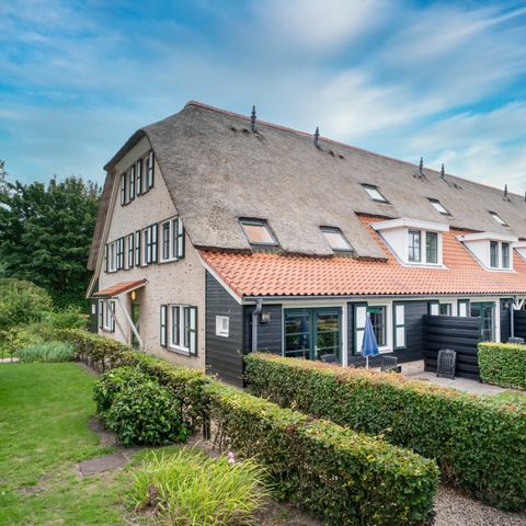 HOUSE 6 people - 6-person country house flat