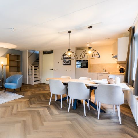 HOUSE 6 people - 6-person country house flat