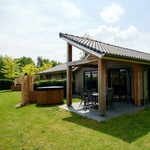Villa 6 persons - Birdfield Jaccuzzi