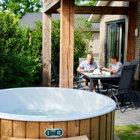 Villa 6 persons - Birdfield Jaccuzzi