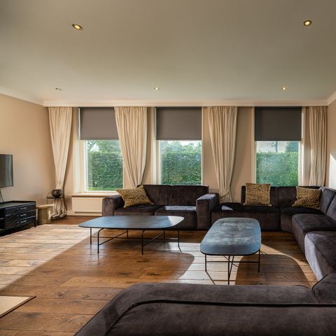 Group accommodation 20 persons - The Inn - Private Cinema & Sauna