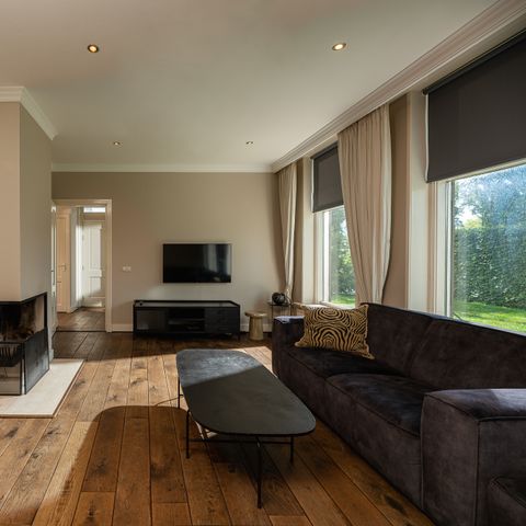 Group accommodation 20 persons - The Inn - Private Cinema & Sauna