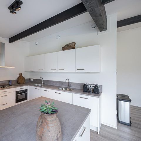 HOUSE 22 people - Group villa