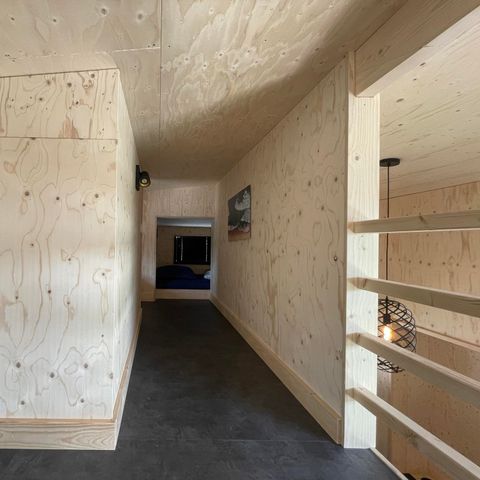 UNUSUAL ACCOMMODATION 4 people