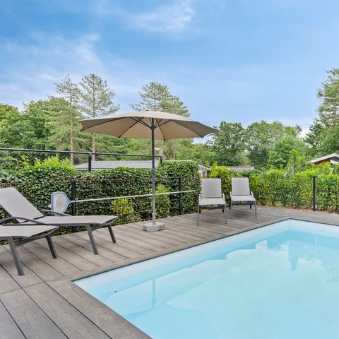 LODGE 10 people - with private dipping pool and guest house