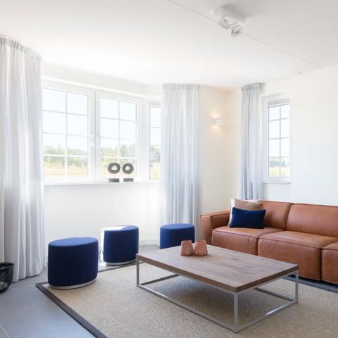 Group accommodation 14 persons - De Parade 14