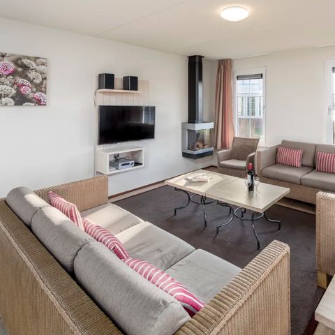 Group accommodation 10 persons - Watervilla 10A