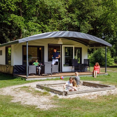 Tent 6 persons - villa de Dassenburcht