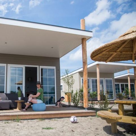 Chalet 6 persons - Beach view (max. 4 adults)