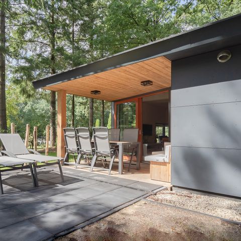 HOUSE 6 people - the Moeflon