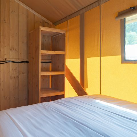 Canvas and wooden tent 5 persons - Castor