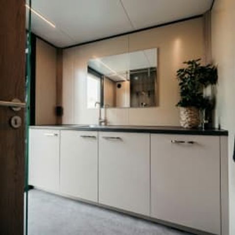 Pitch - With a luxury en-suite bathroom
