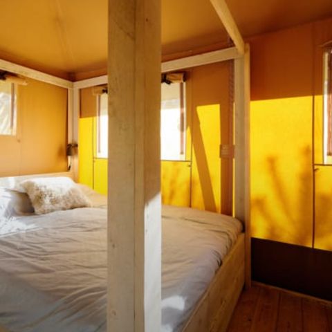 CANVAS AND WOOD TENT 6 people - Lommerlust