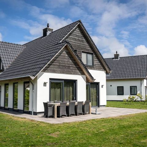 HOUSE 8 people - Deluxe