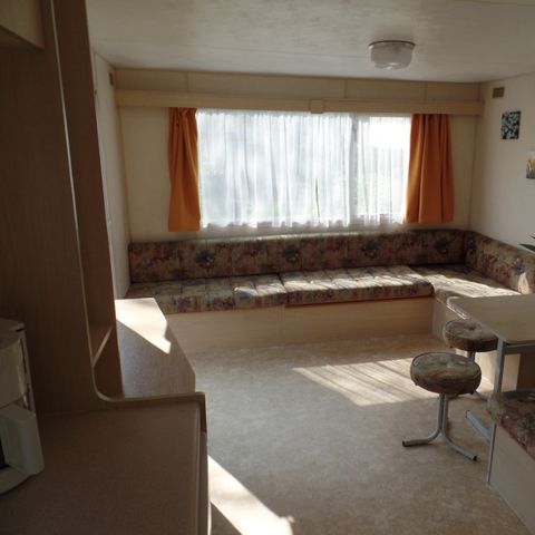 Mobile home 4 persons - (max. 2 adults) RV850